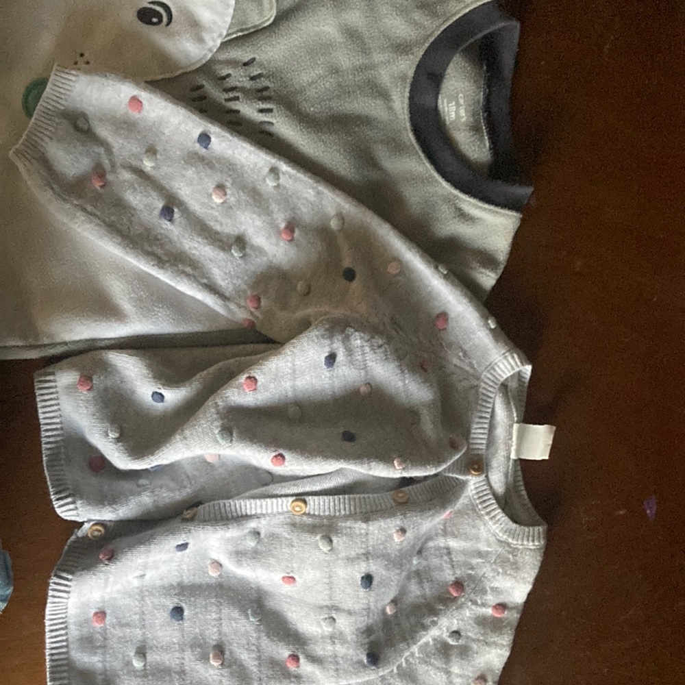 4 pieces of clothing for 18-24 month olds